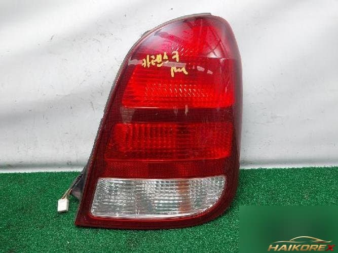Kia Carens 2001 — фонарь задний правый (комбинированный)