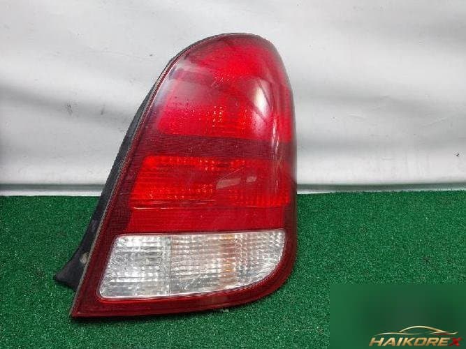 Kia Carens 2002 — фонарь задний правый (комбинированный)