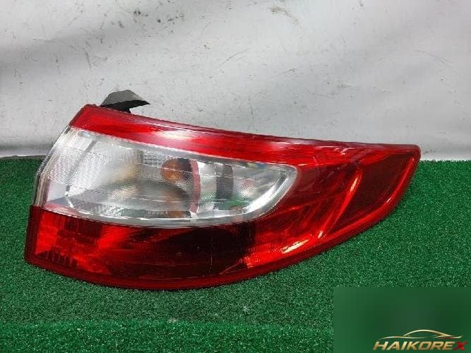 Renault SM3 2010 — фонарь задний правый в сборе