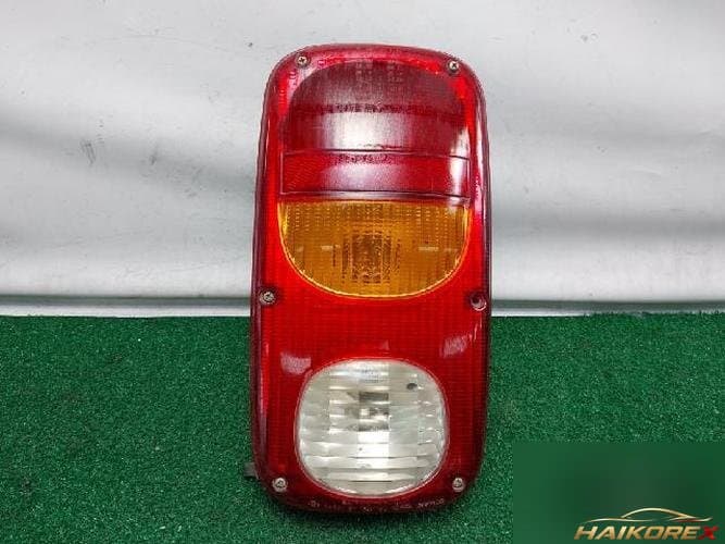 Kia Retona 2000 — фонарь задний комбинированный правый (пассажирский)