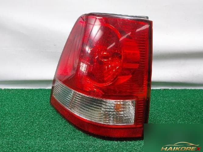 Kia Sorento 2004 — комбинированный фонарь задний правый