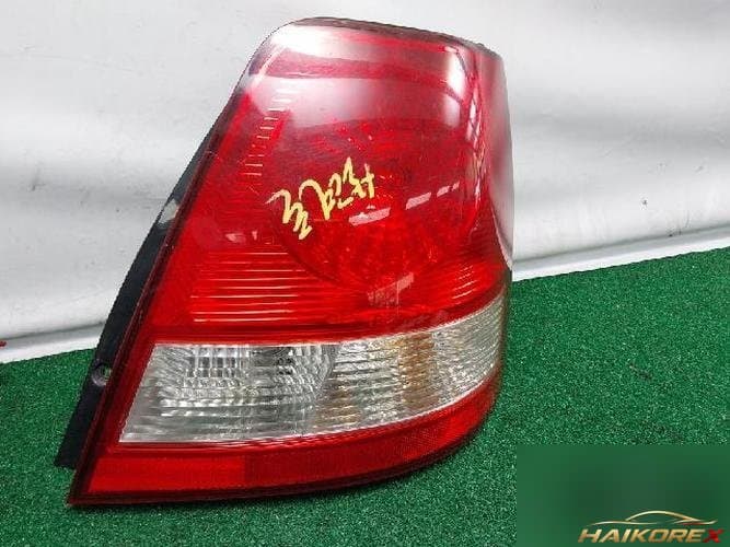 Kia Sorento 2006 — фонарь задний комбинированный (габаритно-стоп) правый