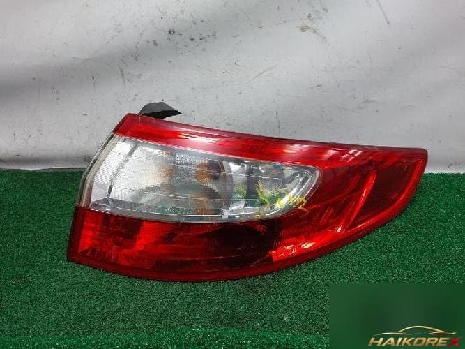 Renault SM3 2013 — фонарь комбинированный задний правый