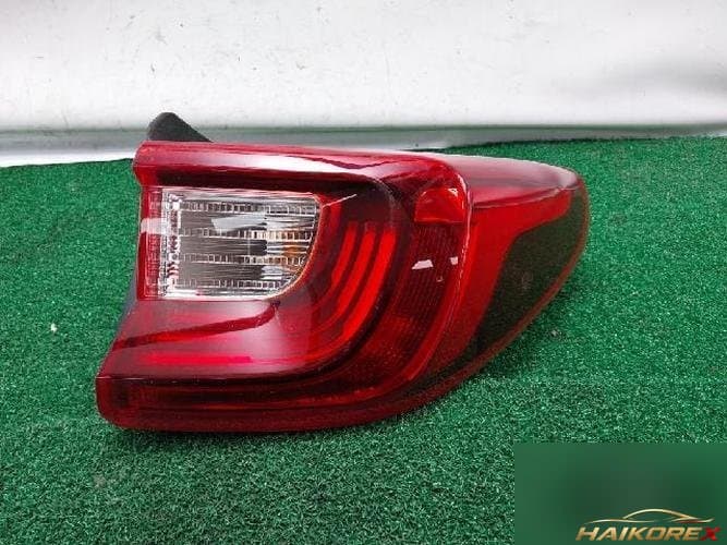 Kia Stonic 2018 — фонарь комбинированный задний (правый)