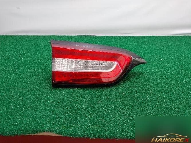 Jeep Grand Cherokee 2016 — накладка задней двери левая 68330345AA