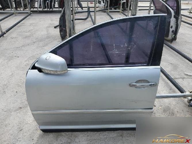 Volkswagen Phaeton 2009 — дверь передняя левая