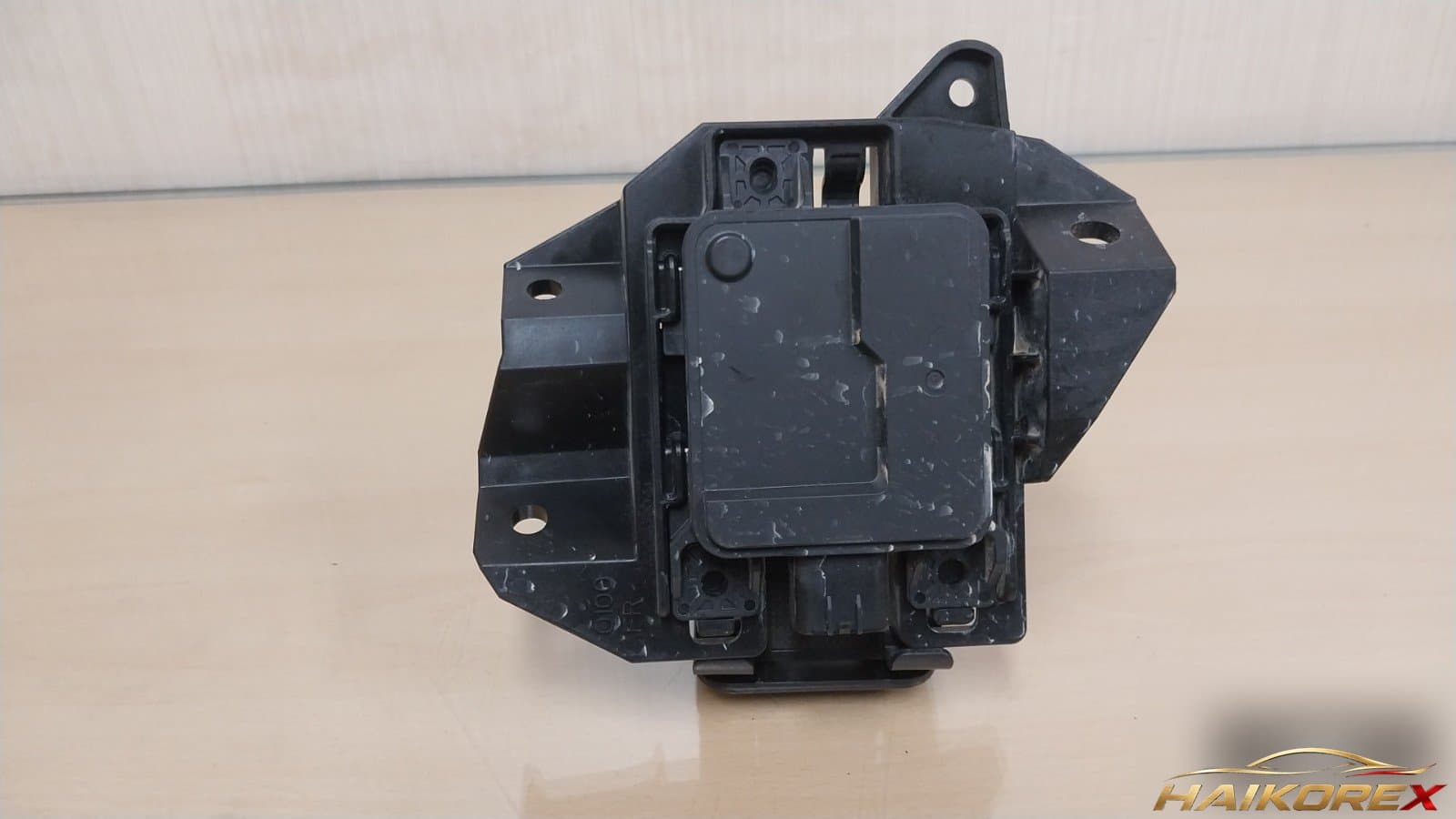 KG Mobility (Ssangyong) электро 2WD 2025 — передний угловой радар правый 8661044300