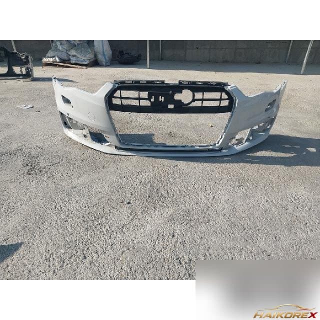 Audi A6 2015 — бампер передний