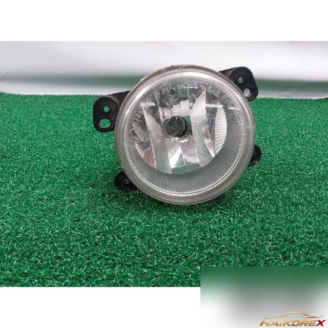 Jeep 2012 2.5 — туманка правая