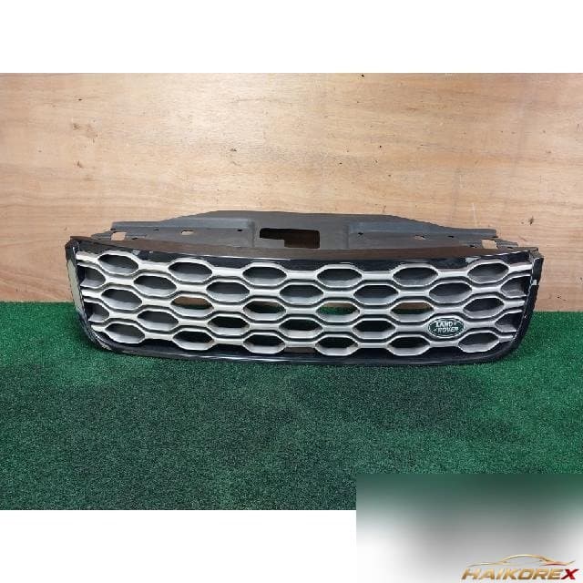 Land Rover Discovery5 3.0 TD6 HSE 2022 — радиаторная решётка