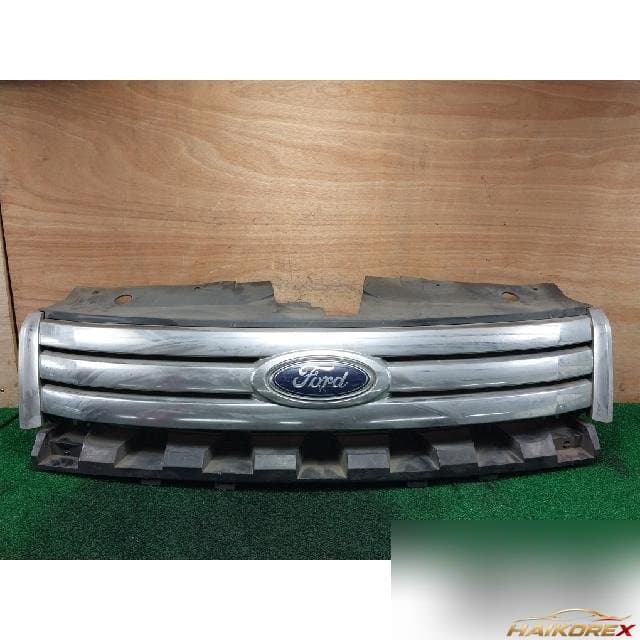 Ford Taurus 2009 — радиаторная решетка