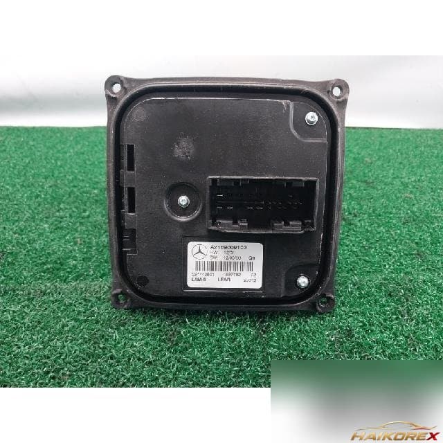 Mercedes-Benz B200 2013 — балласт HID