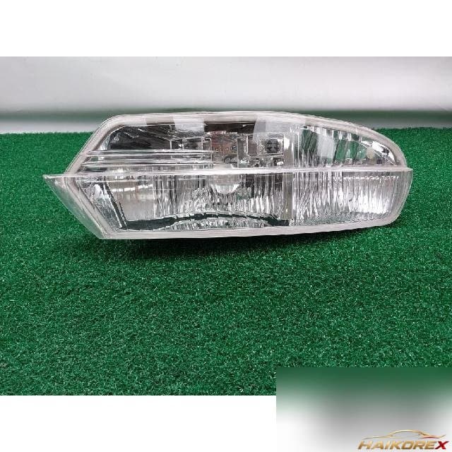 Lexus LS 430 2005 — противотуманная фара левая