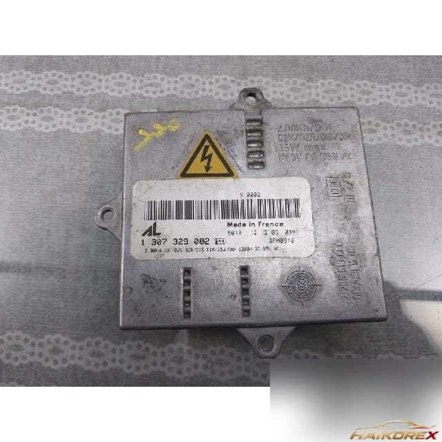 Mercedes-Benz 500 sedan 2004 — лампа-балласт 1 307 329 082