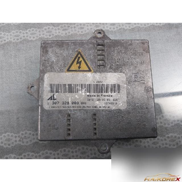 Audi TT 2006 — лампа с балластом 1 307 329 089