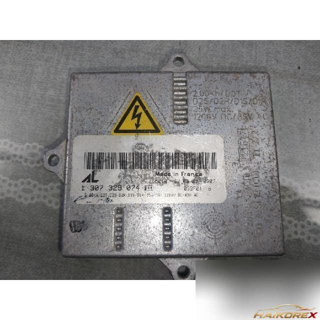 BMW 2.0d 2004 — балласт ксеноновой фары 1307329074