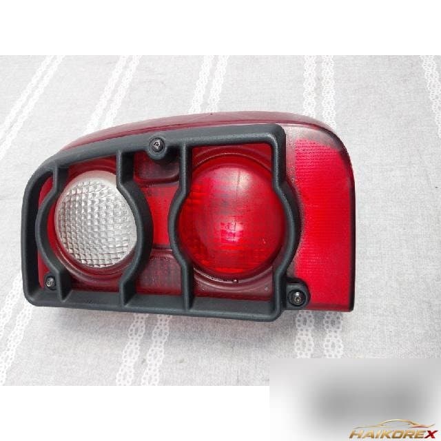 Land Rover Freelander 2004 — задний фонарь правый