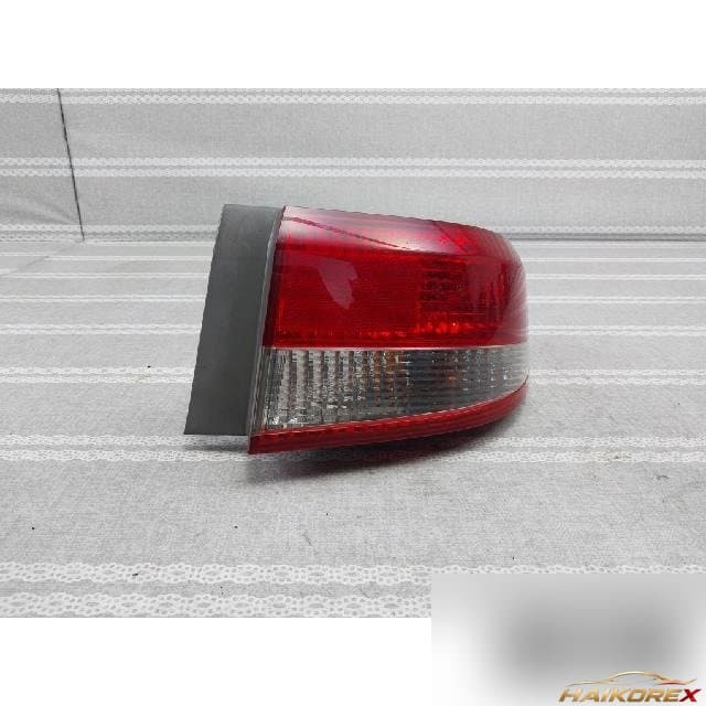 Honda Accord 2004 — задний фонарь правый