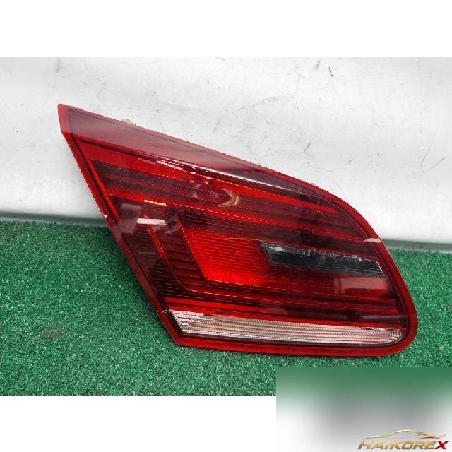 Volkswagen CC 2015 — накладка крышки багажника левая 3C8 945 307 S