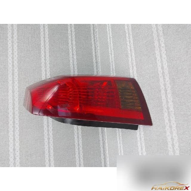 Cadillac CTS 2003 — задний фонарь правый