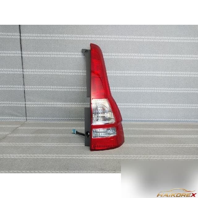 Honda CR-V 2009 — задний фонарь правый (соседа)