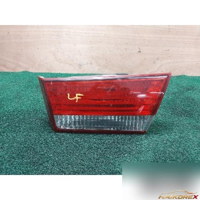 Hyundai NF Sonata Transform 2007 — наличник крышки багажника правый с фонарём 92404-3K0
