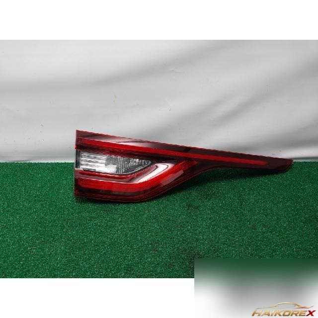Renault Samsung QM6 2018 — накладка крышки багажника левая 90065870