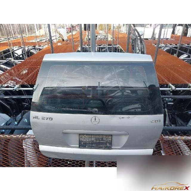 Mercedes-Benz ML 270 CDI 2004 — крышка багажника A1637400905