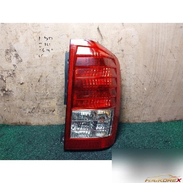 Kia Carnival 2011 — фонарь комбинированный задний правый