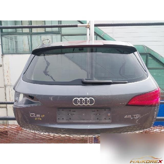 Audi Q5 2015 — крышка багажника 8R0 827 023 C