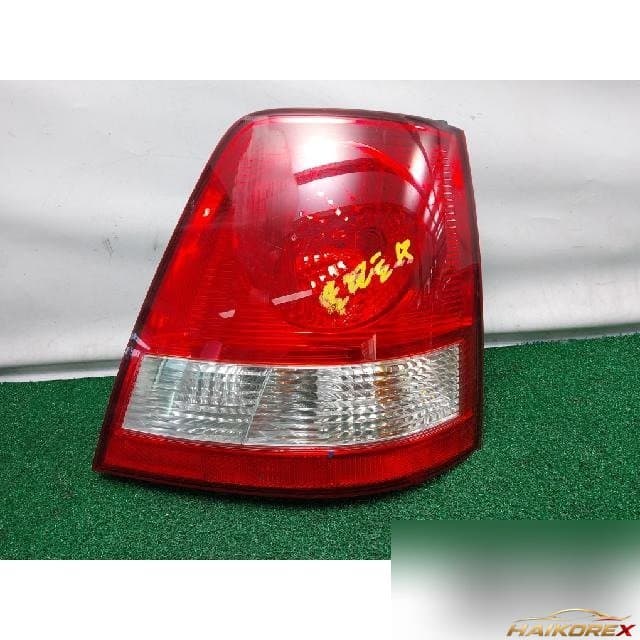 Kia Sorento 2005 — фонарь комбинированный задний правый