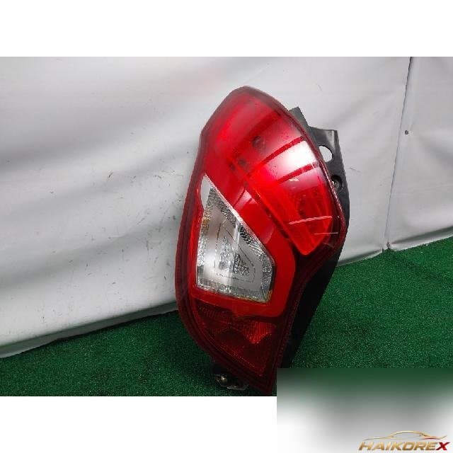 SsangYong Korando 2014 — комбинированный фонарь задний левый