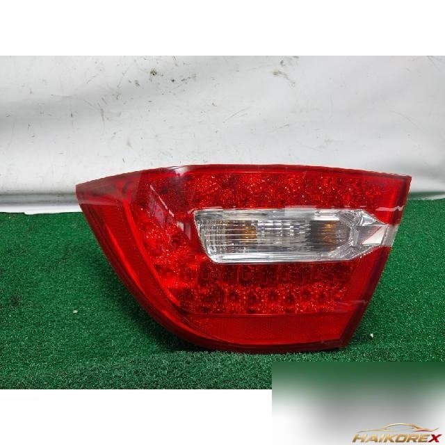 Kia Lotze 2010 — комбинированный фонарь задний