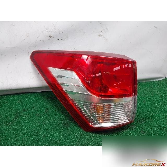 SsangYong Korando 2013 — комбинированный задний фонарь левый