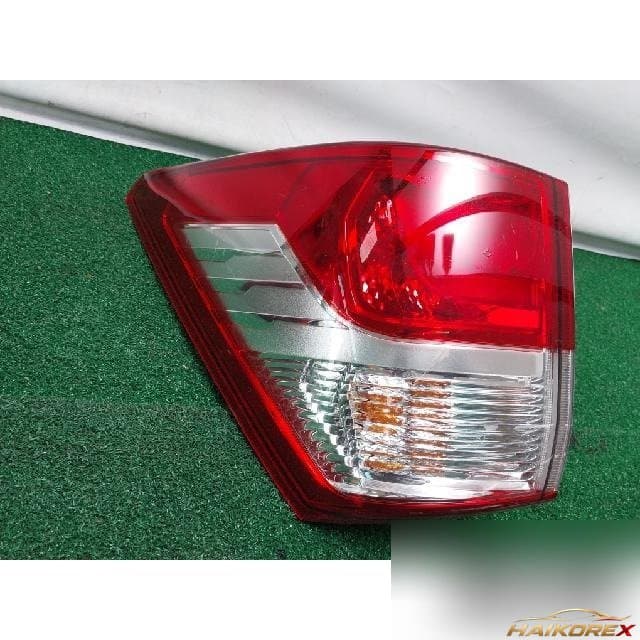 SsangYong Korando 2015 — комбинированный фонарь задний левый
