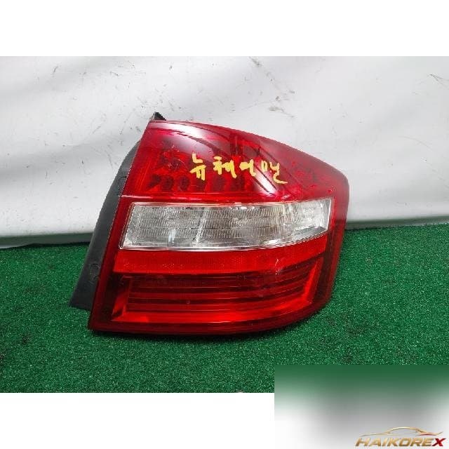 SsangYong Chairman W 2011 — комбинированный фонарь задний правый