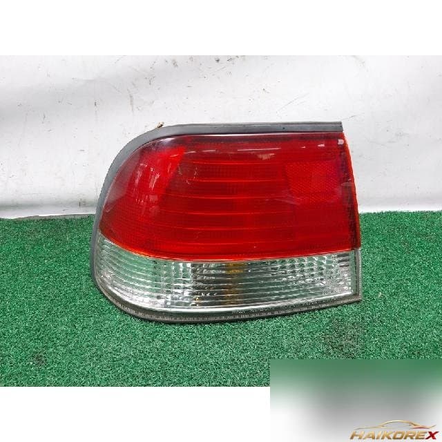 Renault Samsung SM5 SM520 2003 — комбинированный фонарь задний левый