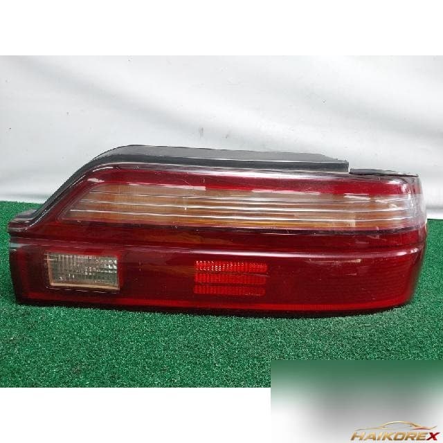 Hyundai New Grandeur 1998 — фонарь комбинированный задний правый