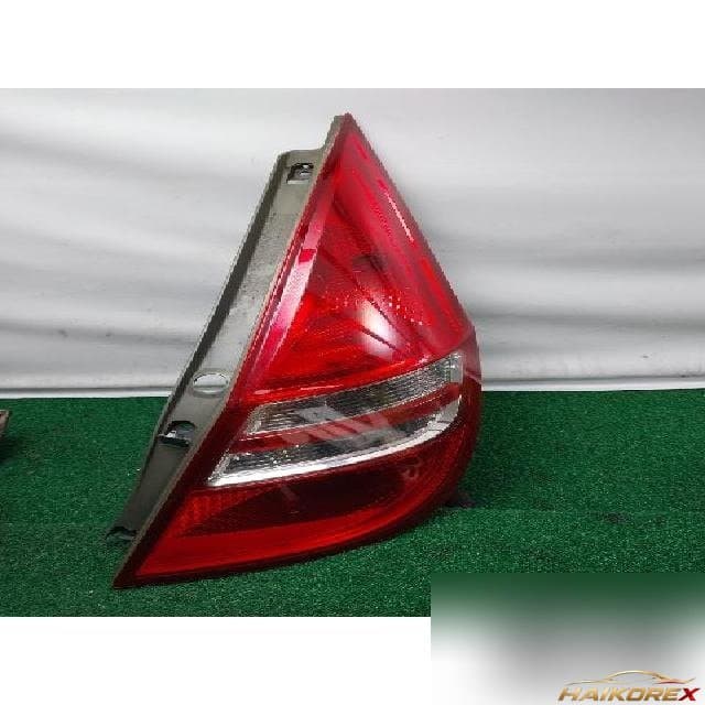 Hyundai i30 2009 — комбинированный фонарь задний правый