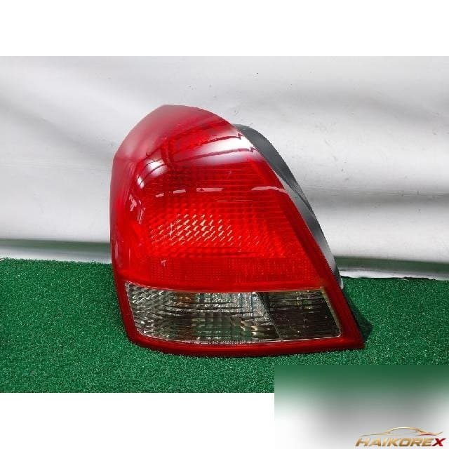 Hyundai Avante XD 2003 — комбинационный фонарь задний левый