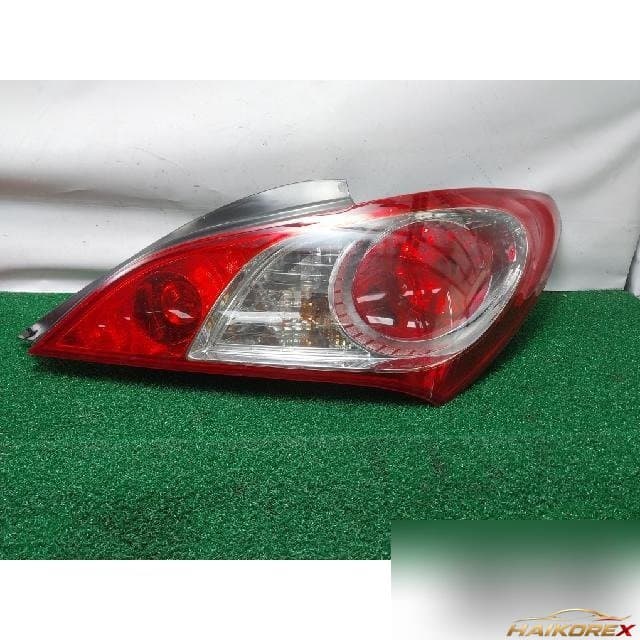 Hyundai Genesis Coupe 2010 — фонарь комбинированный задний правый