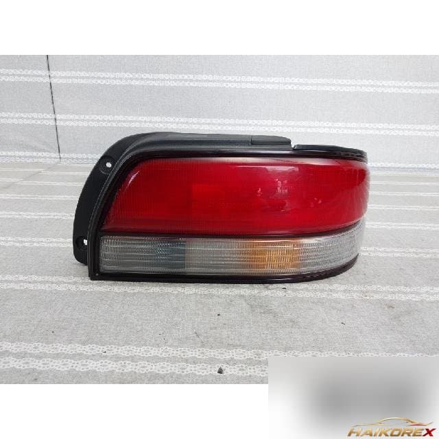 Toyota Avalon 1996 — комбинированный фонарь задний правый