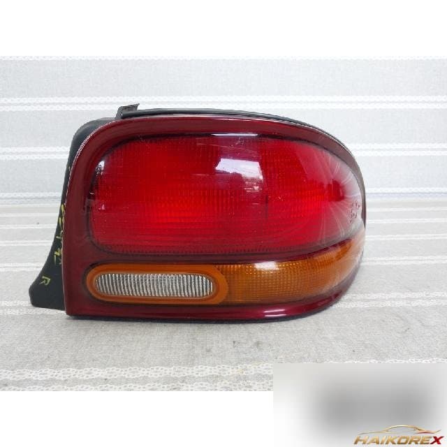 Chrysler Stratus 1997 — комбинированный фонарь правый пассажирский
