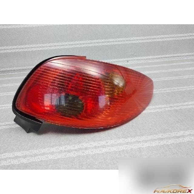 Peugeot 206 CC 2004 — комбинированный фонарь задний правый