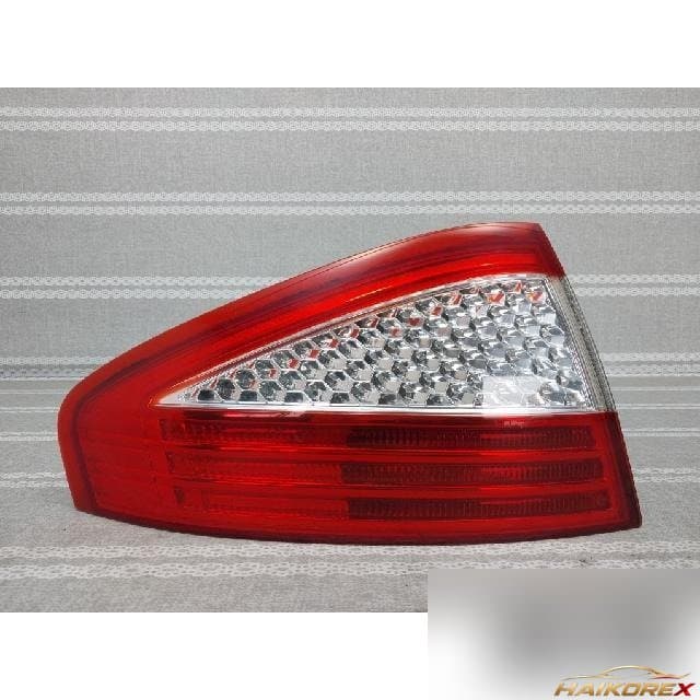 Ford All New Mondeo 2008 — комбинированный фонарь задний левый со стороны водителя