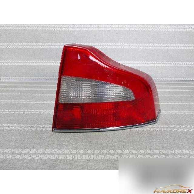 Volvo S80 2010 — комбинированный фонарь (задний) правый пассажирский