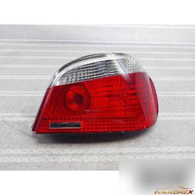 BMW 523i sedan 2005 — комбинированный фонарь задний правый