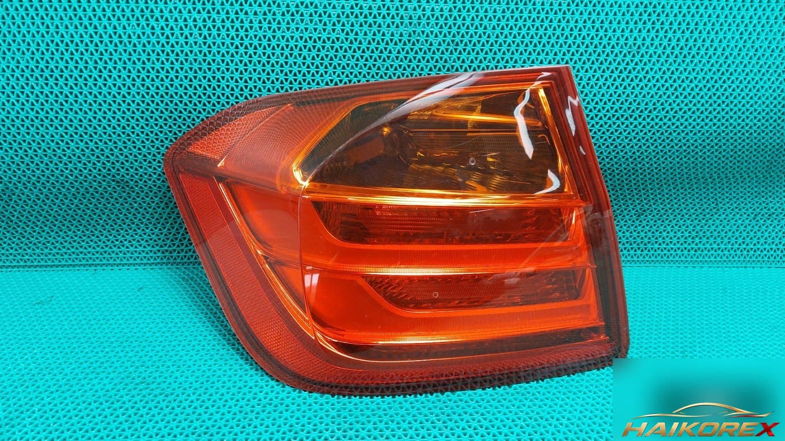 BMW 320d 2013 — комбинированный фонарь задний левый водителя