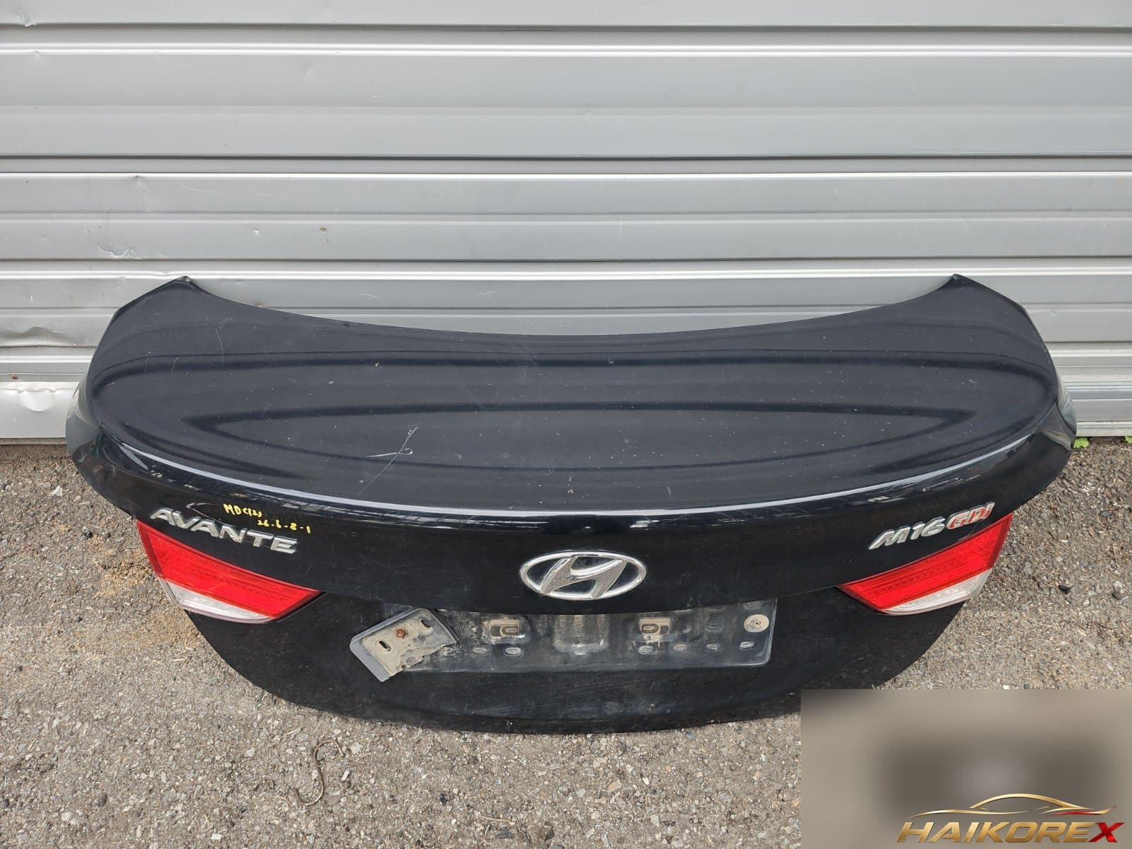 Hyundai Avante MD 2012 — крышка багажника