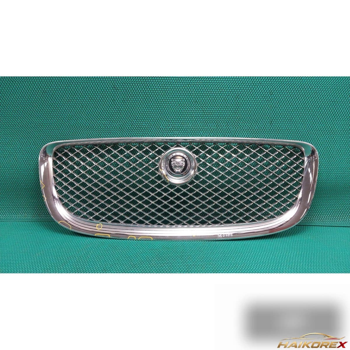 Jaguar All New XJ 2013 — радиаторная решетка